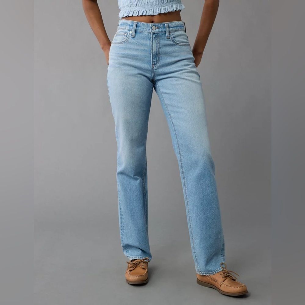American Eagle Stretch Super High-Waisted Straight Jean blue size 0 NWT in packg